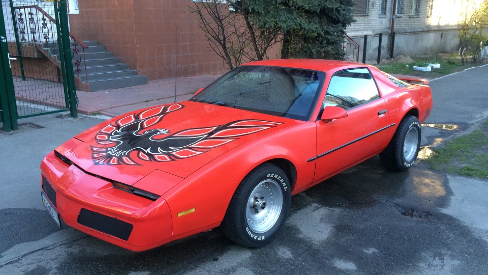 Pontiac Firebird 350/t5