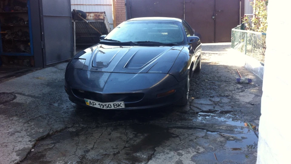 Pontiac Firebird Formula V8 3