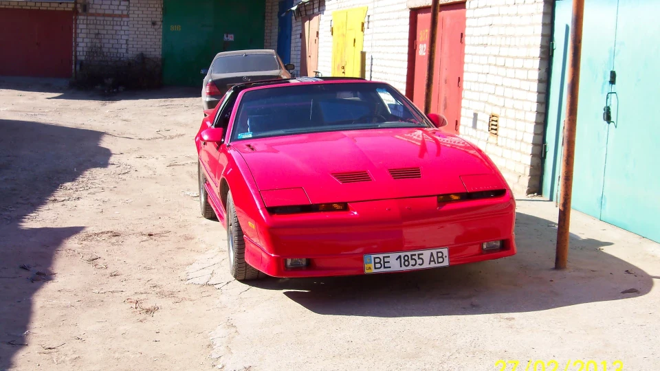 Pontiac Firebird TRANS AM 4