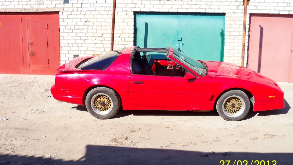 Pontiac Firebird TRANS AM 5