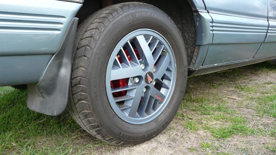 Pontiac Grand Am 3