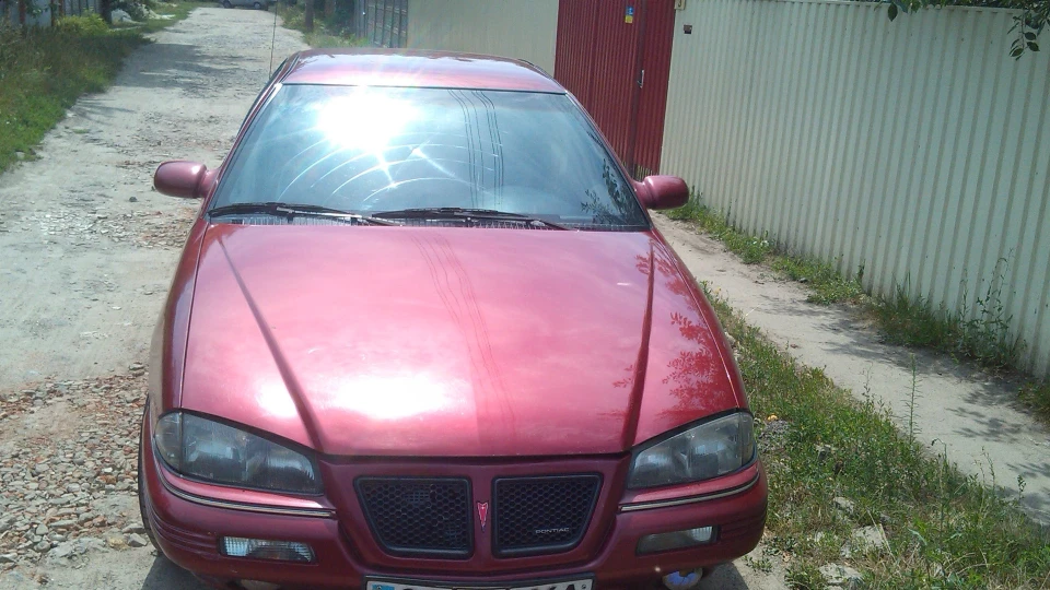 Pontiac Grand Am 2,3SE 4