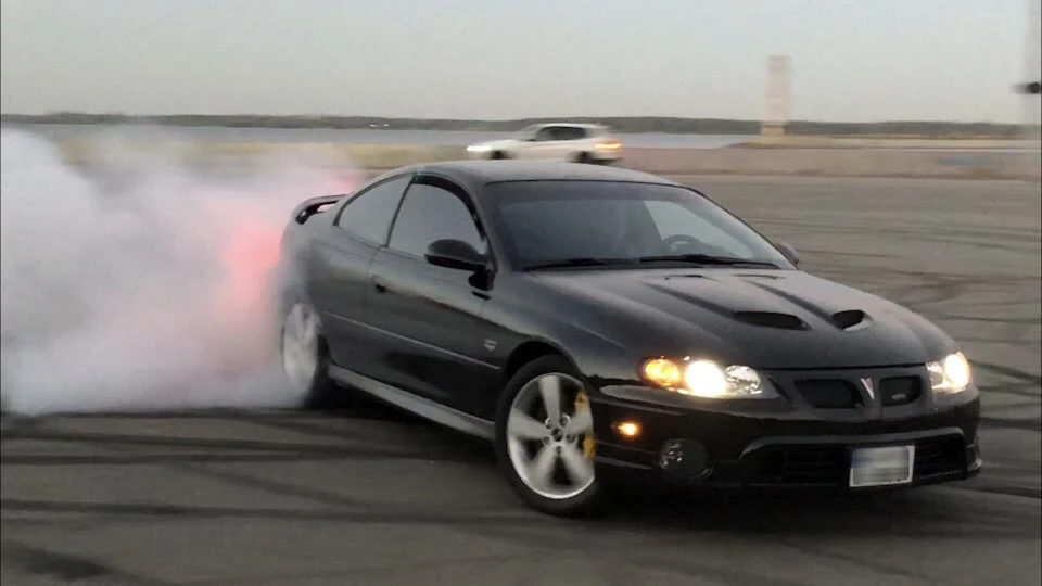 Pontiac GTO 6.0 LS2 2