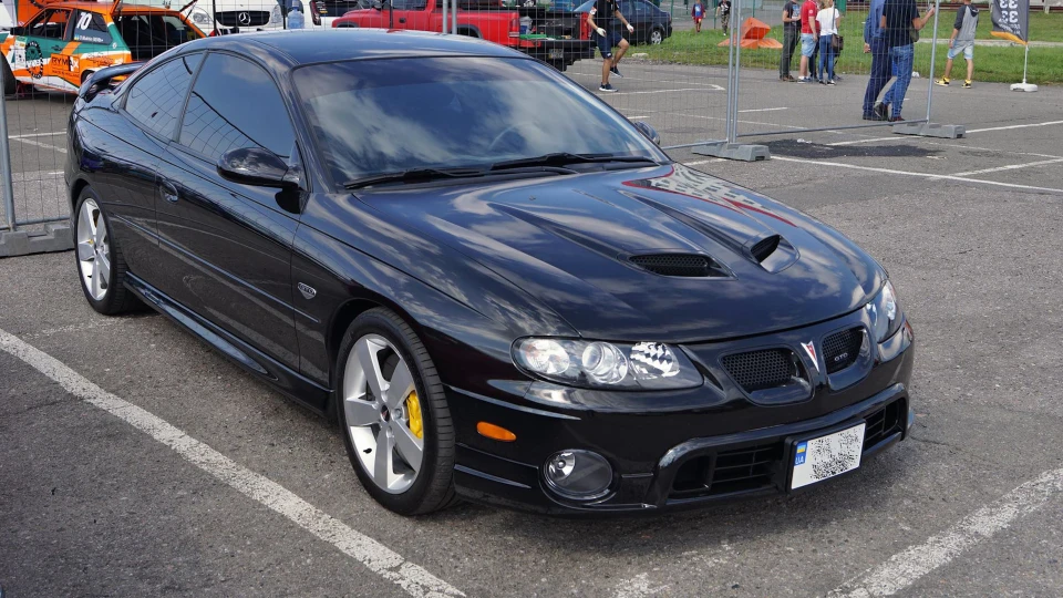Pontiac GTO 6.0 LS2 3