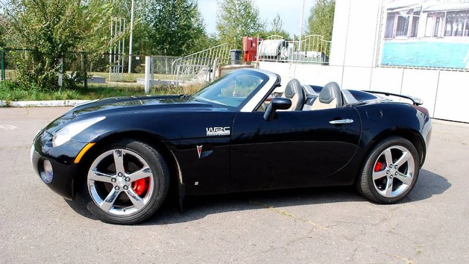 Pontiac Solstice https:/hummer-parts.club 3
