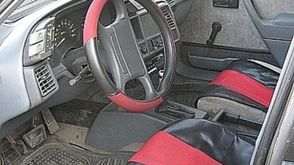 Pontiac Sunbird 2