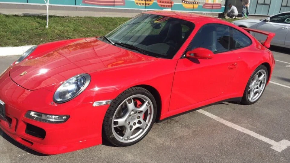 Porsche 911 4S 4