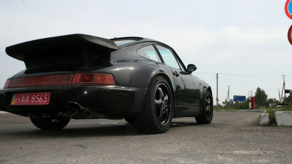 Porsche 911 964 Turbo 3.3 4