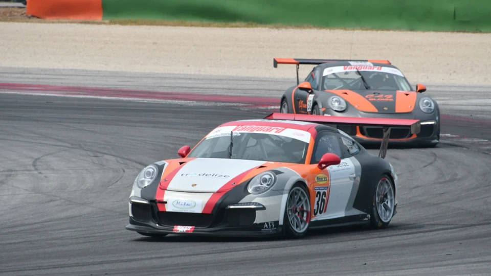 Porsche 911 GT3 Cup 3