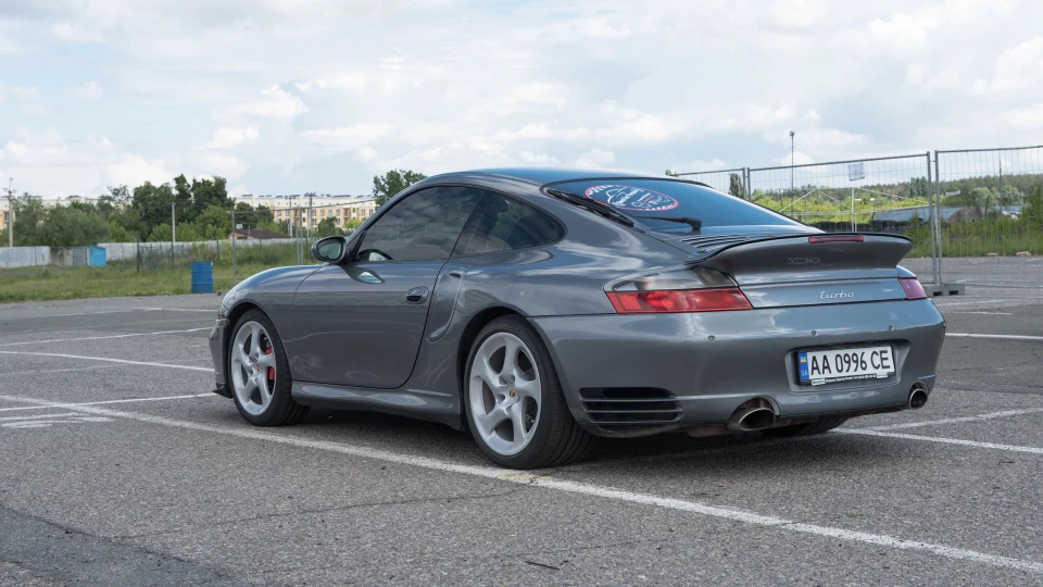 Porsche 911 Turbo Boy 2
