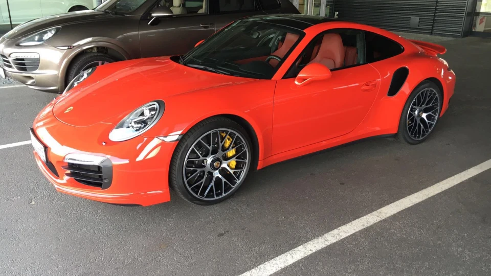 Porsche 911 Turbo S 2