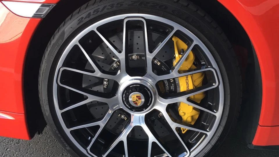 Porsche 911 Turbo S 3