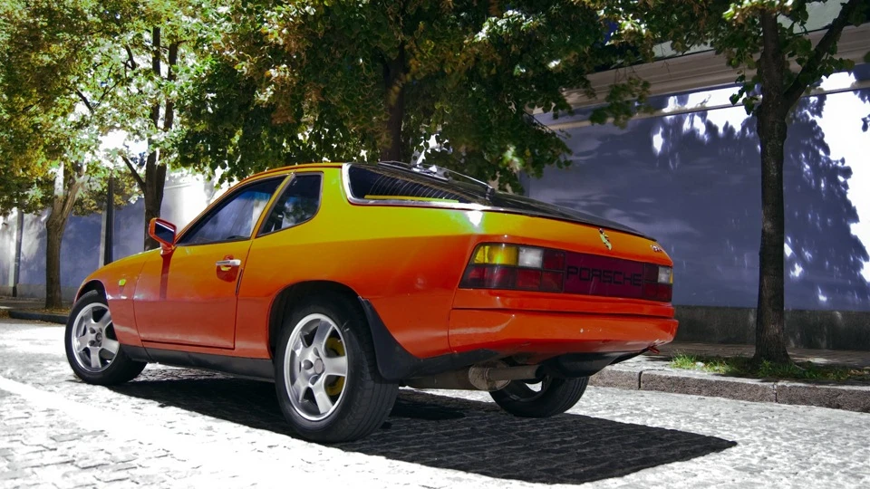 Porsche 924 4