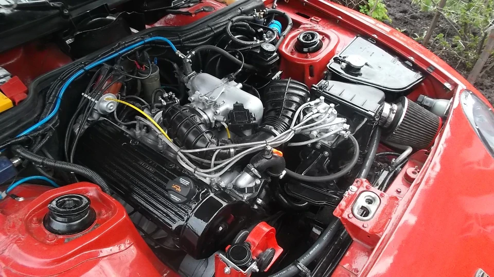Porsche 924 2.0