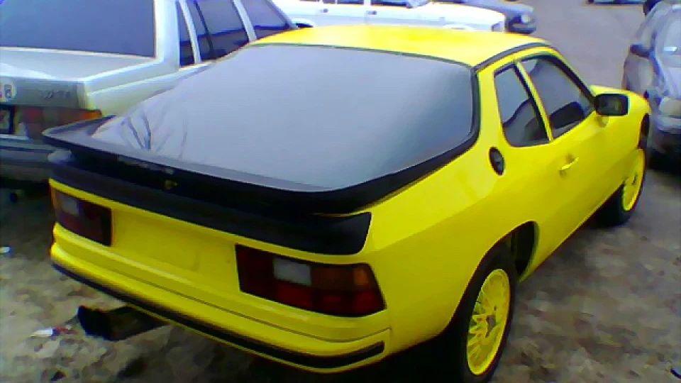 Porsche 924 жовтяк 2