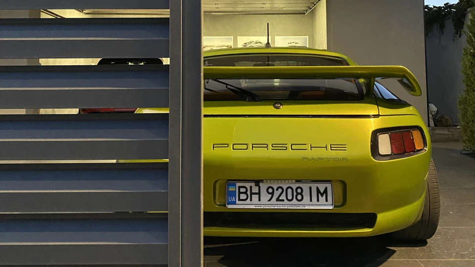 Porsche 928 RAPTOR 5.0 2