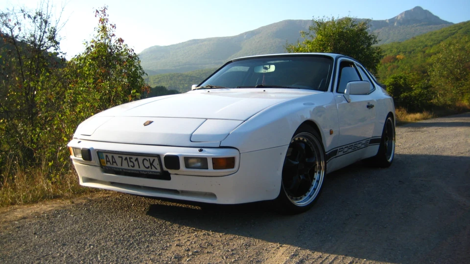 Porsche 944 Жеребчик 3