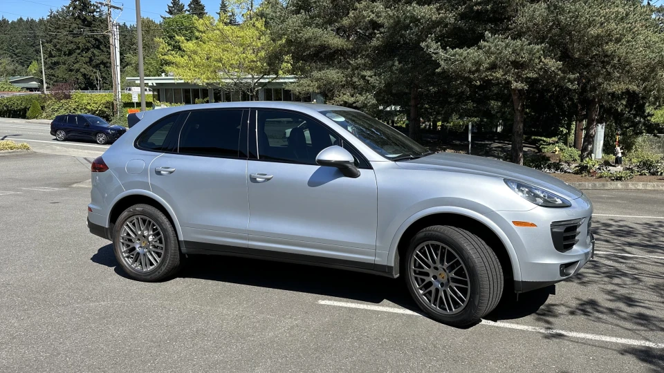 Porsche Cayenne 3