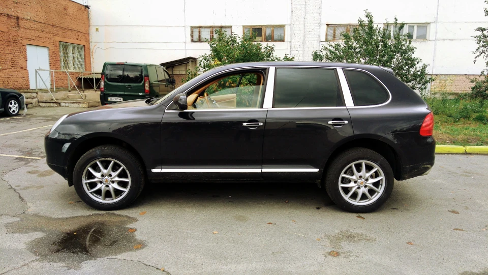 Porsche Cayenne 4