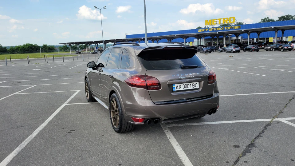 Porsche Cayenne 3