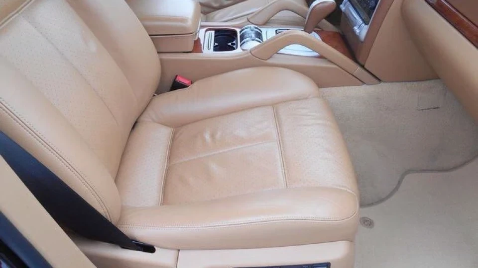 Porsche Cayenne 4