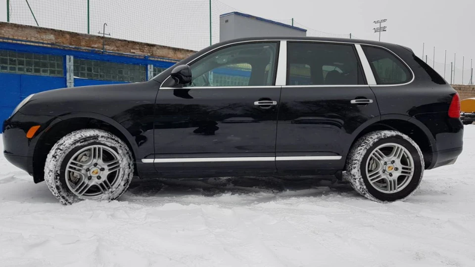 Porsche Cayenne 4
