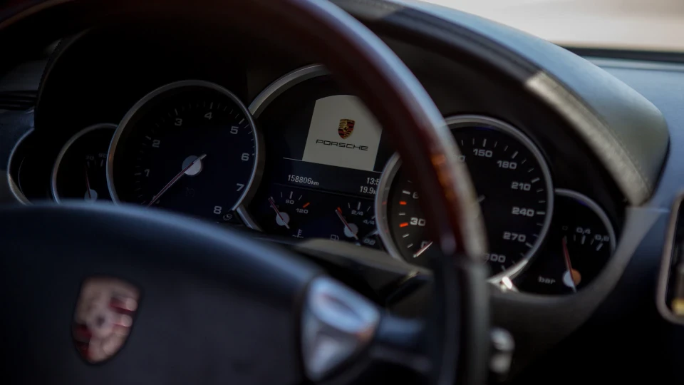 Porsche Cayenne 4.5 cayen turbo 2