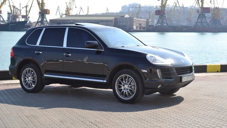 Porsche Cayenne 4.8S