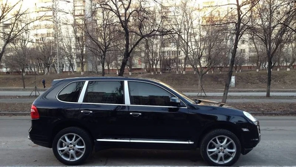 Porsche Cayenne 4.8S 5