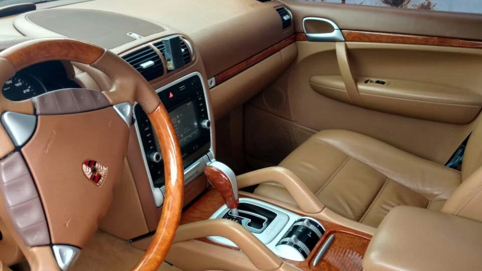 Porsche Cayenne Білий лебідь 2