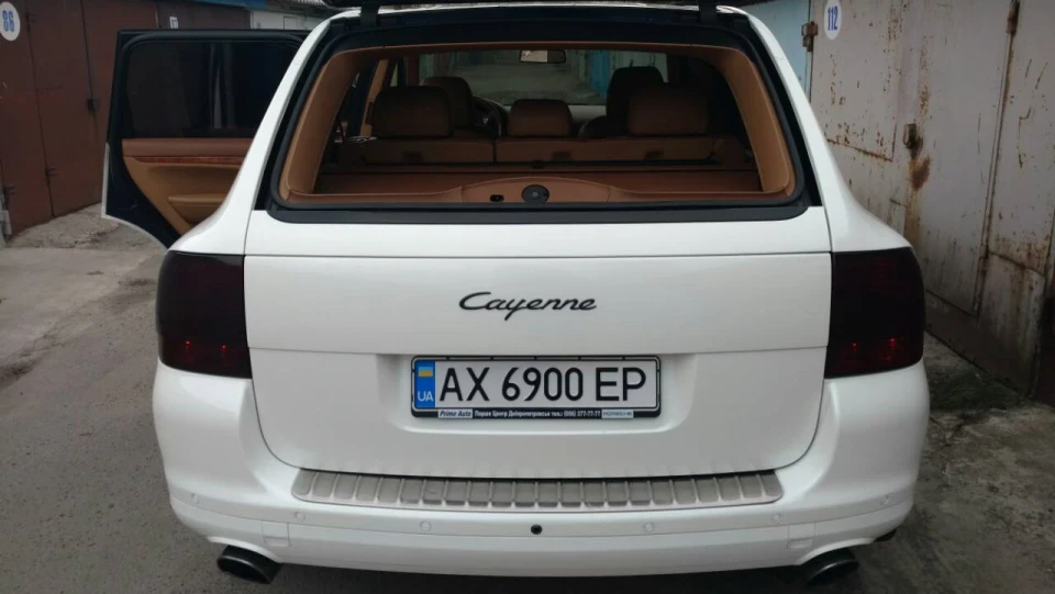 Porsche Cayenne Білий лебідь 4