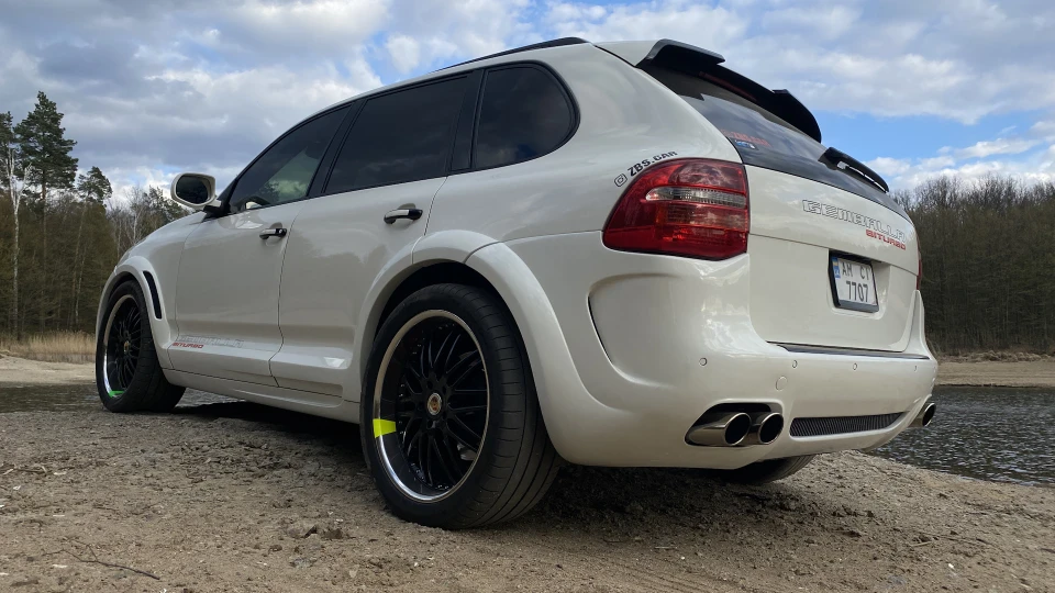 Porsche Cayenne GEMBALLA GT550 Biturbo 3