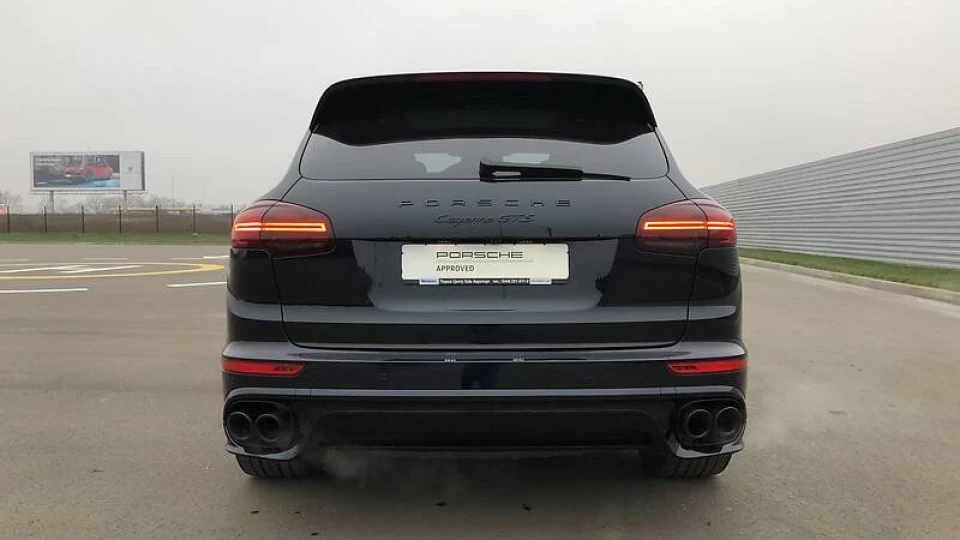 Porsche Cayenne GTS 4