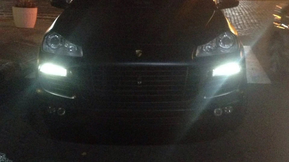 Porsche Cayenne GTS 2