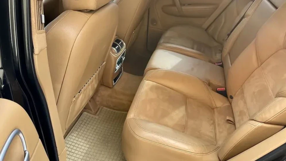Porsche Cayenne GTS 4