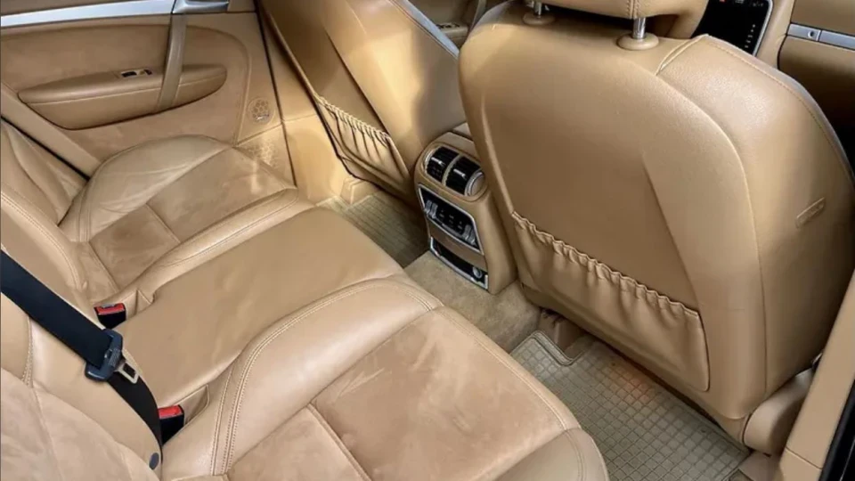 Porsche Cayenne GTS 5