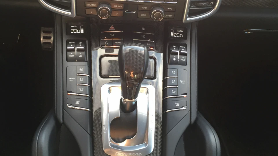 Porsche Cayenne GTS 4