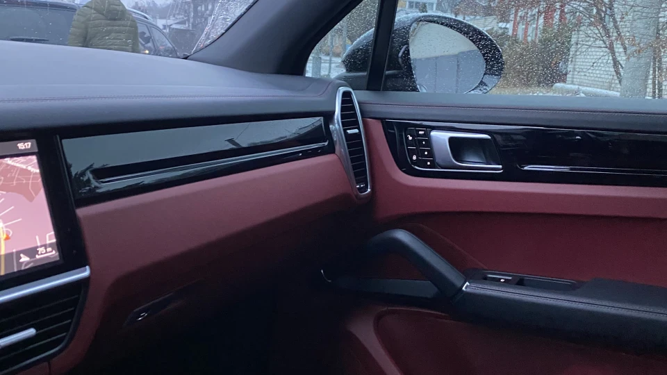 Porsche Cayenne S 440 2