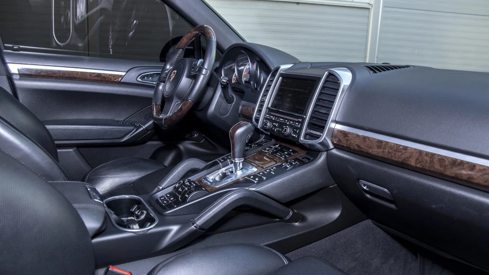 Porsche Cayenne S 2