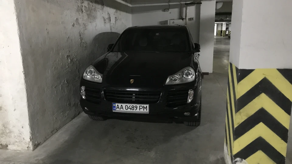 Porsche Cayenne S 2