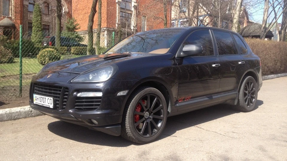 Porsche Cayenne турбо GT550 4