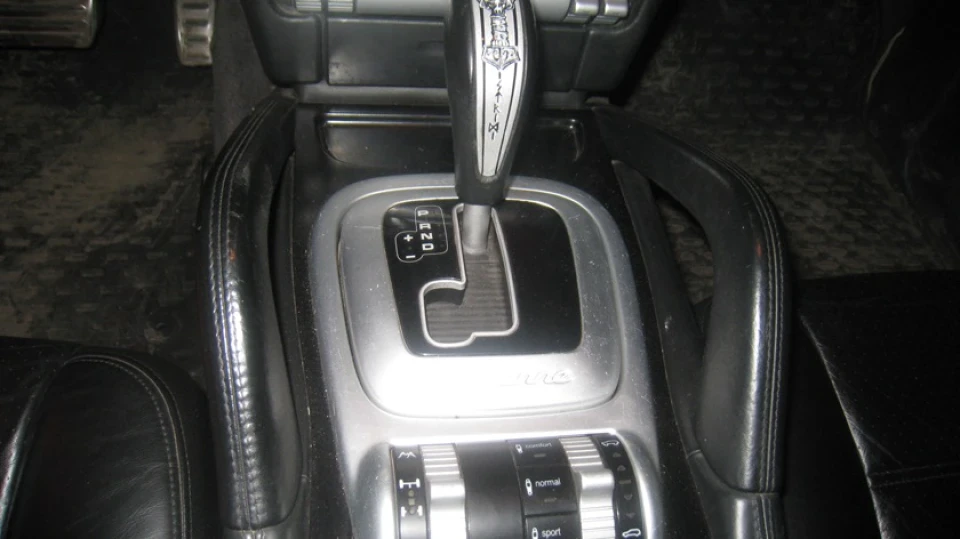 Porsche Cayenne turbo с*ка