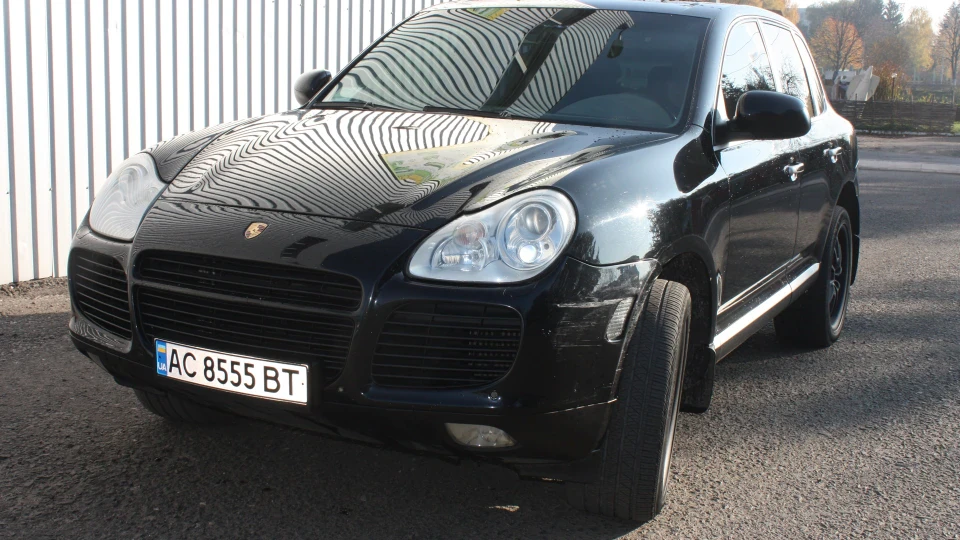 Porsche Cayenne Turbo USA 2