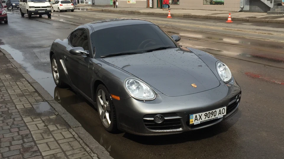 Porsche Cayman 987 2