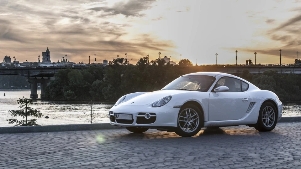 Porsche Cayman Білий КроКо 3