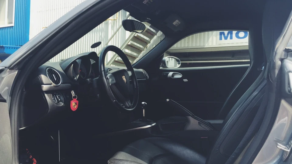 Porsche Cayman EJ25T 2