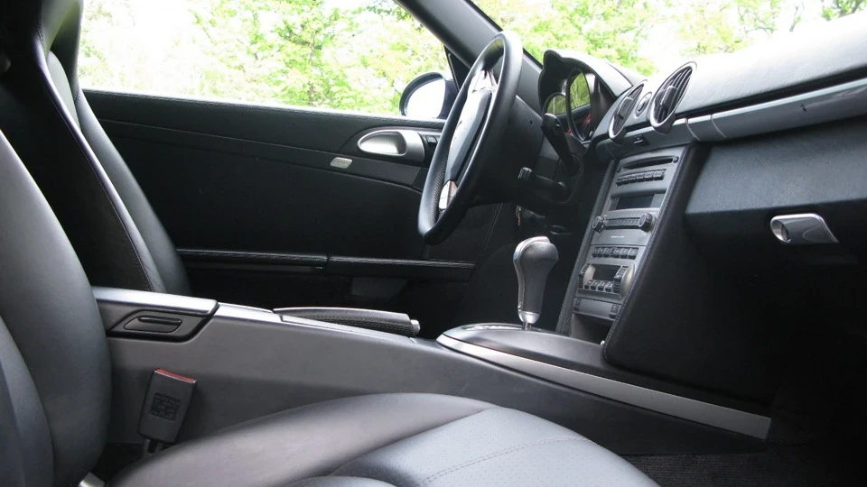 Porsche Cayman S Black 2