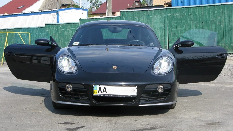 Porsche Cayman S Black 5