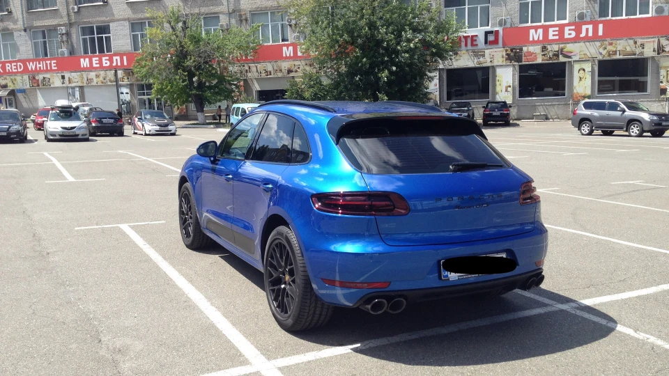 Porsche Macan GTS 2
