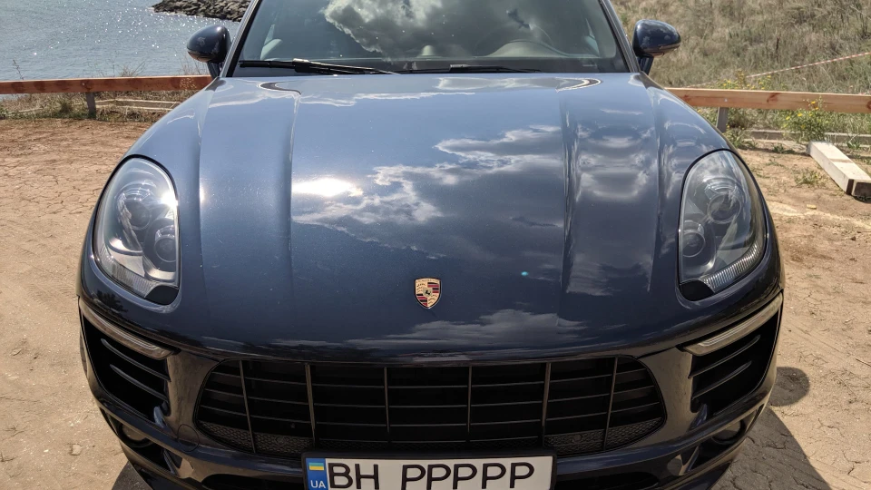 Porsche Macan NightBlue 4
